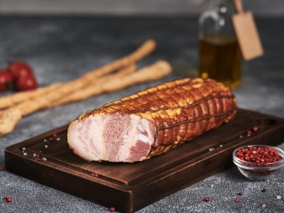 Грудинка копчена