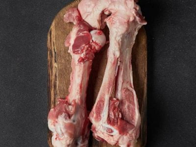 Кістки свинячі