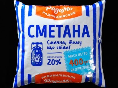 Сметана 20% плівка 400 г