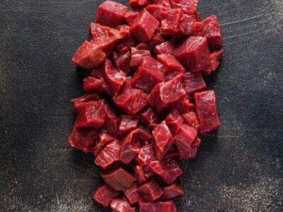 Гуляш телячий